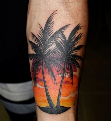 palmera tatuaje|Tatuajes de Palmeras para Hombres y Mujeres